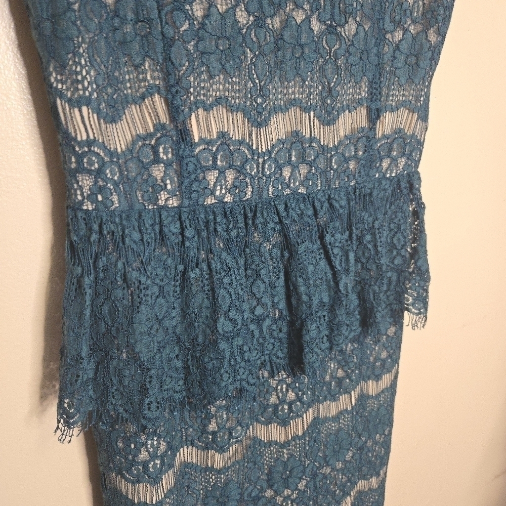 Anthropologie Maeve Sheath Tiered Elsa Peplum Dress - Picture 4 of 8